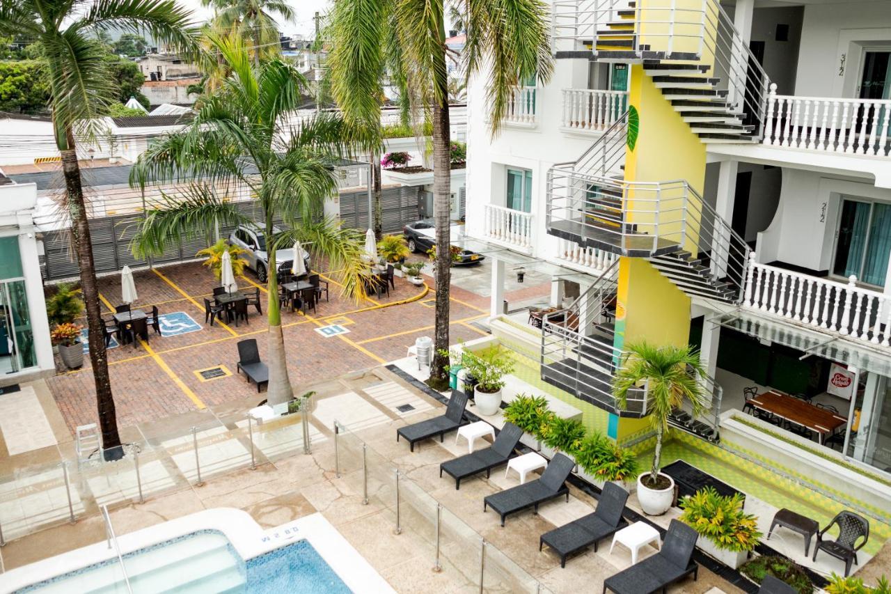 Hotel Manantial Melgar Bagian luar foto