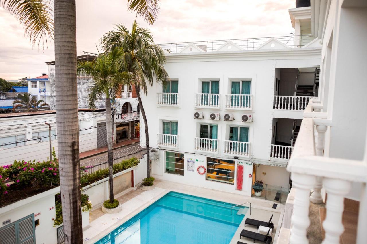 Hotel Manantial Melgar Bagian luar foto