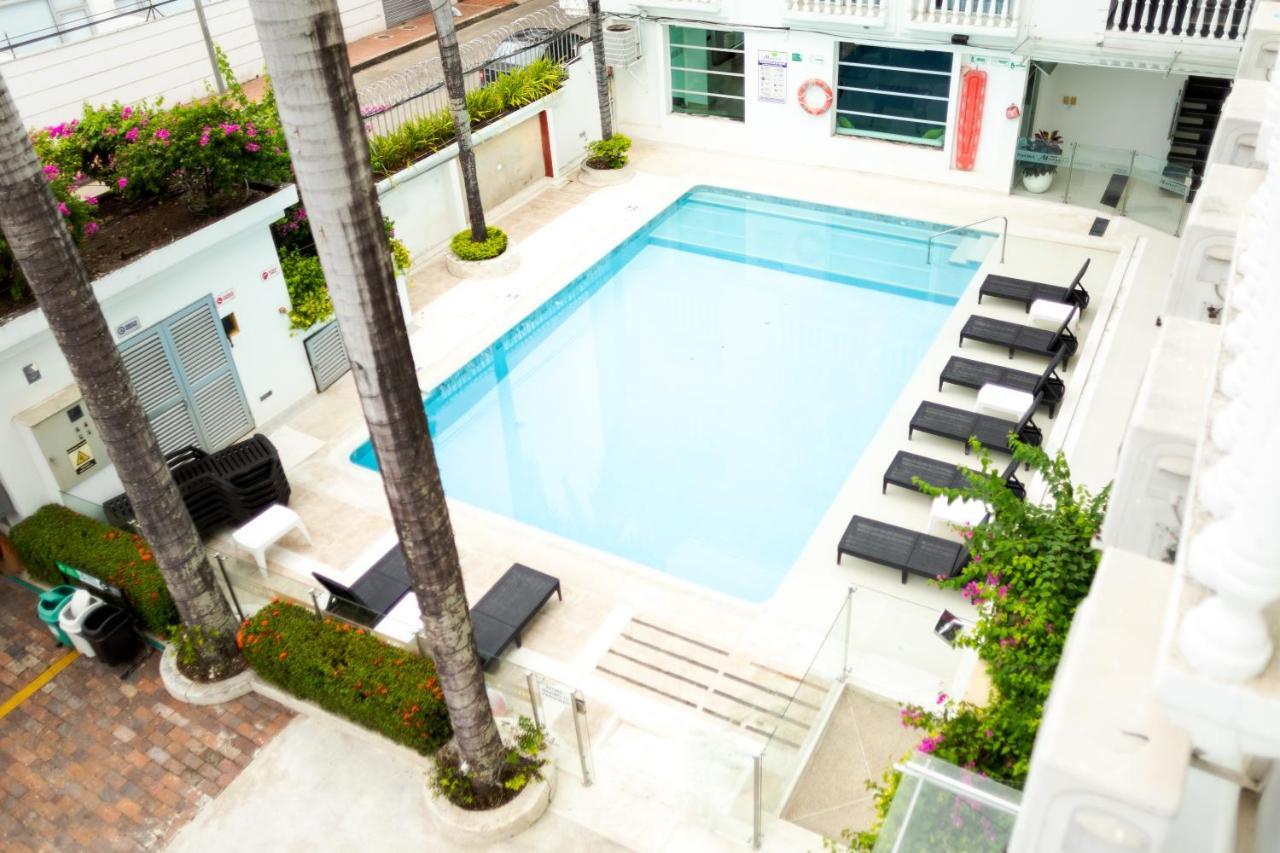 Hotel Manantial Melgar Bagian luar foto
