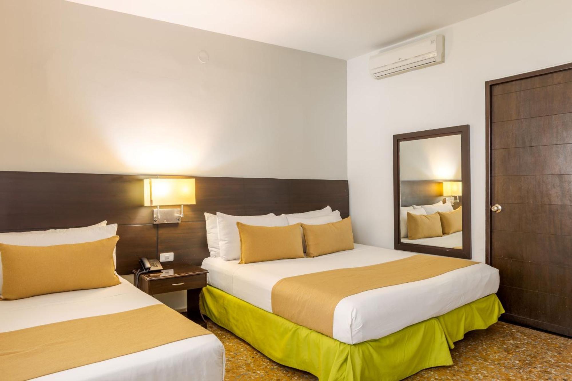 Hotel Manantial Melgar Bagian luar foto